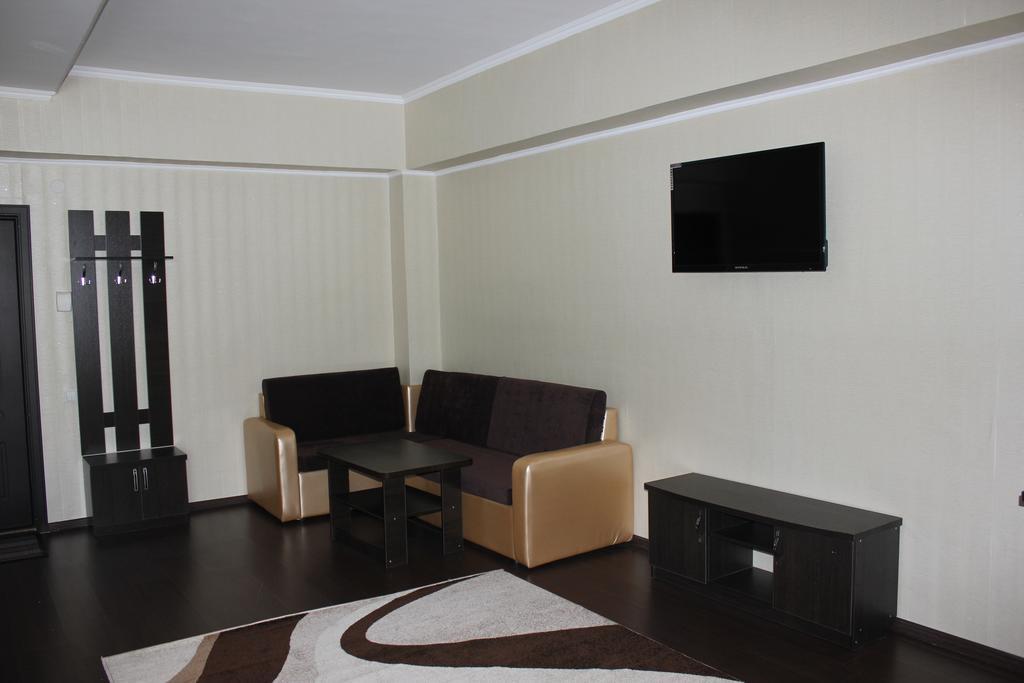 Home Hotel Astana חדר תמונה